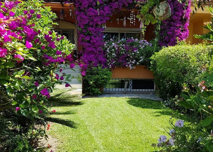 Vasari-la Alzambra Holiday home *